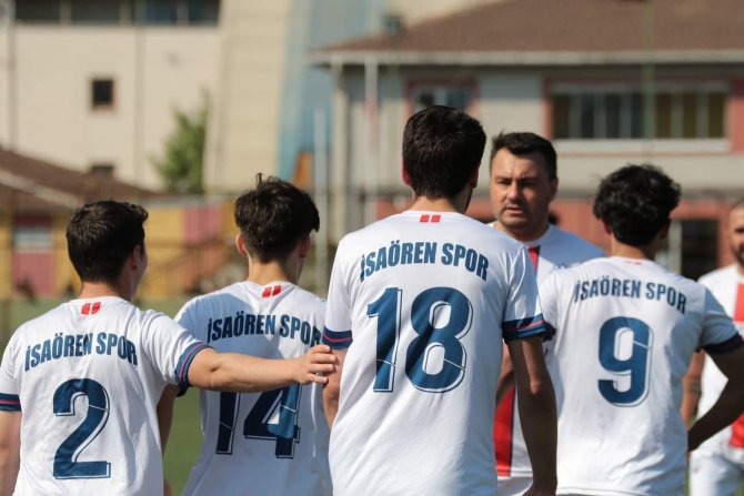 Tehditler Sebebiyle İ̇saörenspor Ligden Çekildi