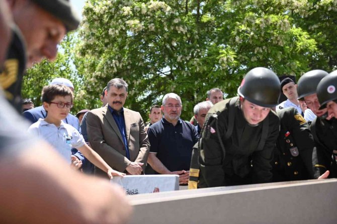 Kore Gazisinin Vasiyetini Yerine Getiren Vali Çiftçi, Cenaze Namazını Kıldırdı