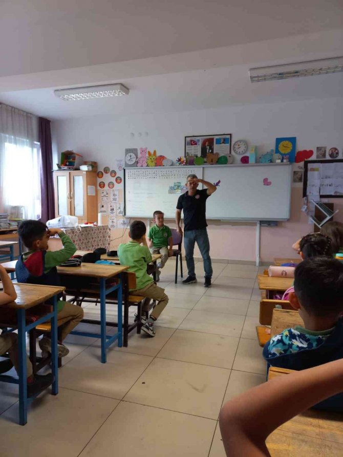İ̇lkokul Öğrencileri Çevre Dostu Okul Eğitimi Aldı