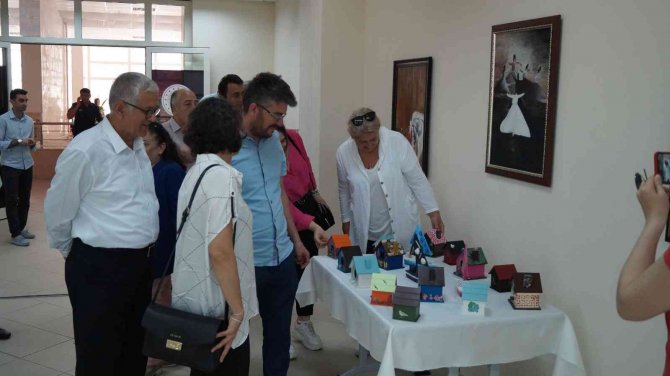 Öğrencilerin Hazırladığı Ürünler Sergilendi