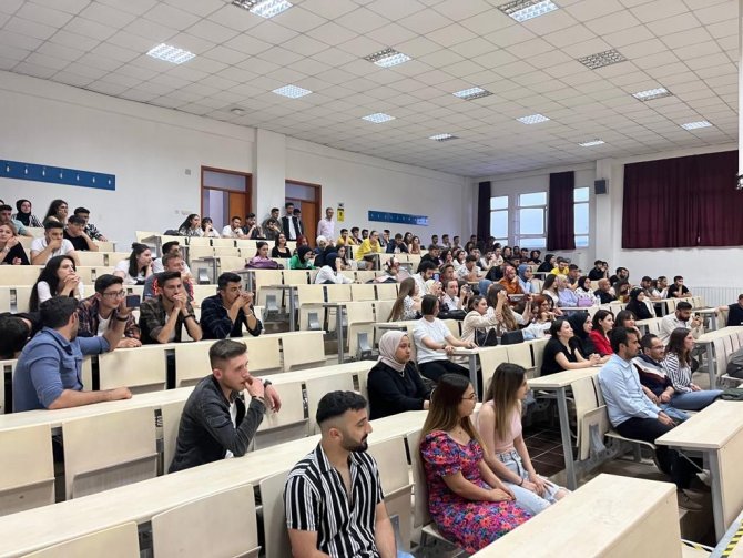 Hisarcık Myo’da Müzik Gecesi
