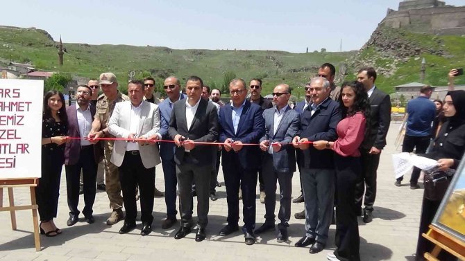 Kars’ta Güzel Sanatlar Sergisi’nin Açılışı Yapıldı
