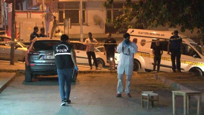 Küçükçekmece’de Silahlı Saldırı: 2 Yaralı