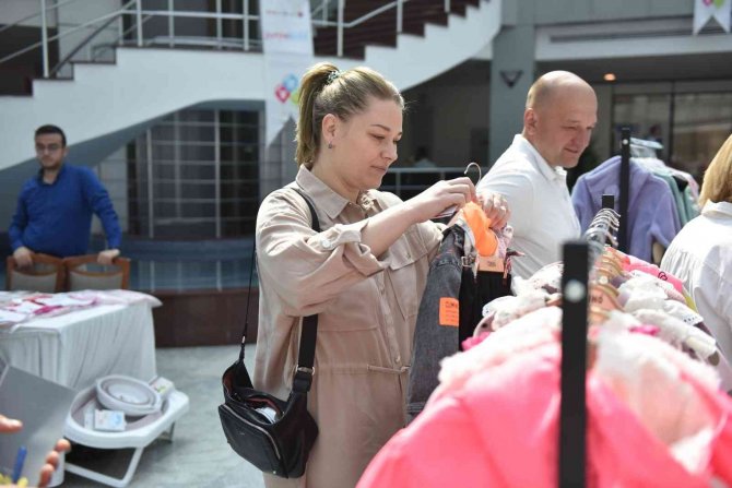 33 Ülkeden 300 Yabancı Alıcı Bursa Firmalarıyla Görüştü