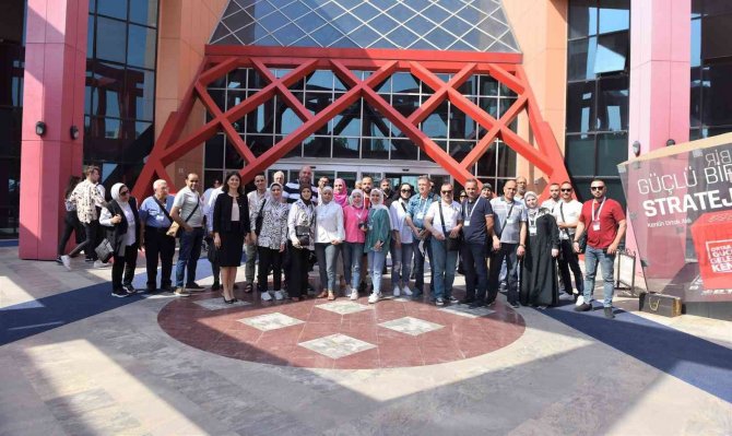 33 Ülkeden 300 Yabancı Alıcı Bursa Firmalarıyla Görüştü