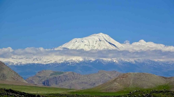 ’Türkiye’nin Çatısı’ Manzarasıyla Büyülüyor