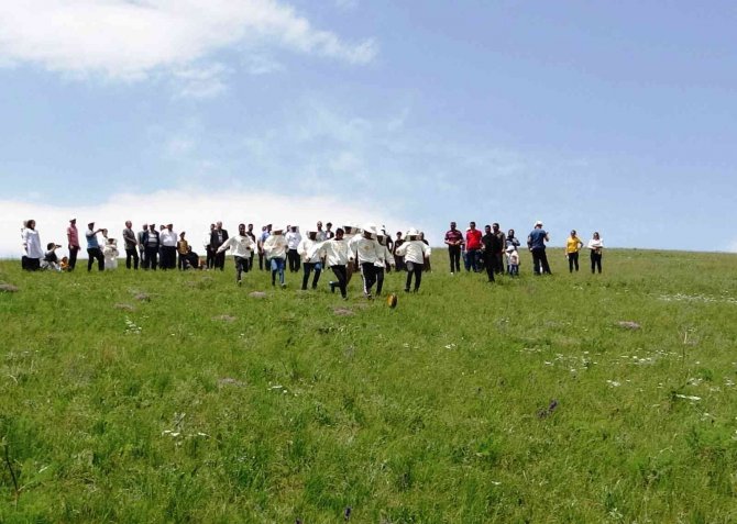Van’da ’2. Bal Yuvarlama Festivali’ Renkli Görüntülere Sahne Oldu