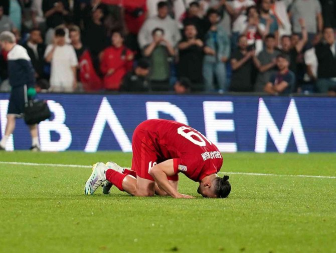 Uefa Uluslar C Ligi: Türkiye: 4 - Faroe Adaları: 0 (Maç Sonucu)