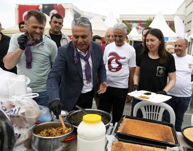 Yöresel Renkler Festivali’nde Karadeniz Fırtınası Esti