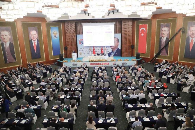 Bakan Dönmez: “Yol Arkadaşlarımızla Enerjideki Küresel Gelişmeleri Ve Ülkemize Yansımalarını Ele Aldık”