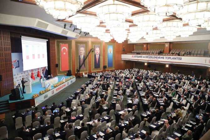 Bakan Dönmez: “Yol Arkadaşlarımızla Enerjideki Küresel Gelişmeleri Ve Ülkemize Yansımalarını Ele Aldık”