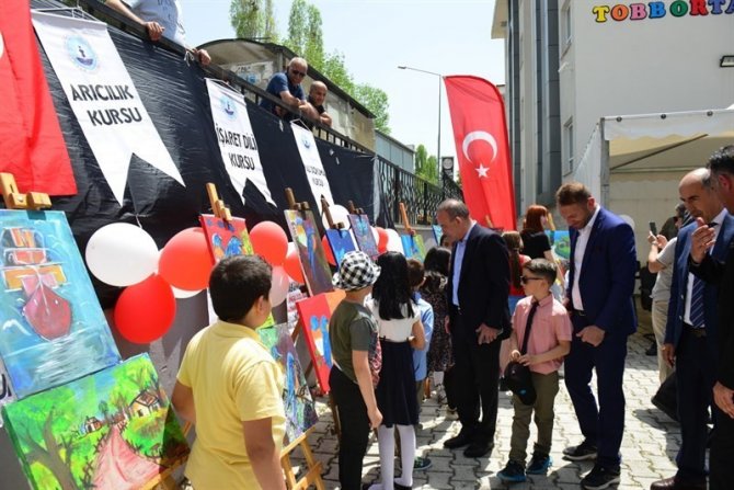 Hayat Boyu Öğrenme Haftası Sergi Açılışı Yapıldı