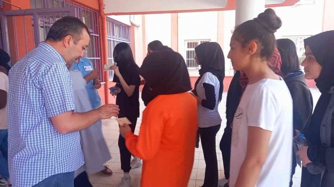 Kırıkkale’de Maskesiz Lgs Heyecanı