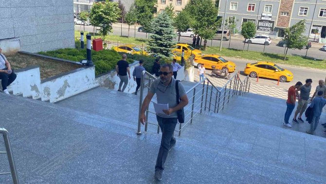 İ̇yi̇ Parti Ve Meral Akşener’e "Milletin Kürsüsü" Davası