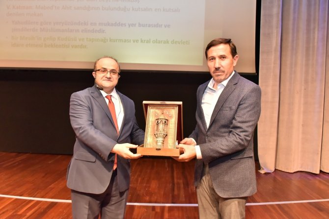 Hasan Kılca: “Kudüs’ü Savunmak İnsanlığı Savunmaktır”