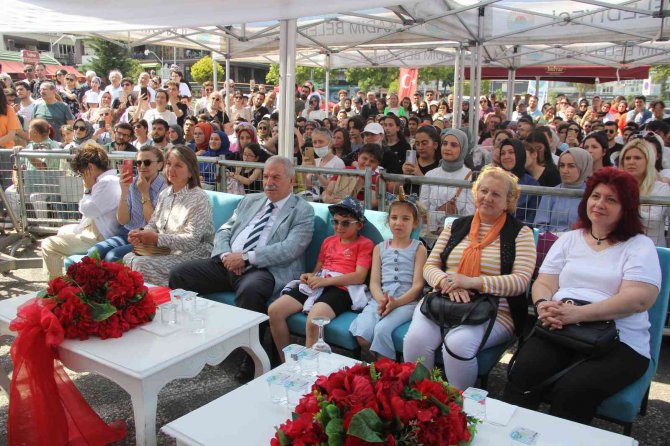İ̇lber Ortaylı’dan Uyarı: “Televizyonda Yanlış Türkçe Konuşuluyor”