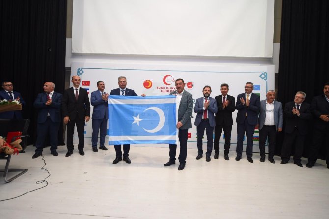 Türk Dünyasının Dünü, Bugünü Ve Yarını Konuşuldu