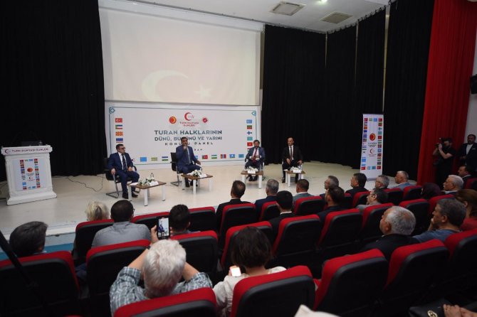 Türk Dünyasının Dünü, Bugünü Ve Yarını Konuşuldu