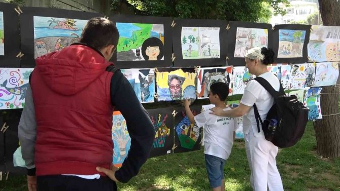 Üsküdar’da Denizde Ve Karada Çevre Temizliği