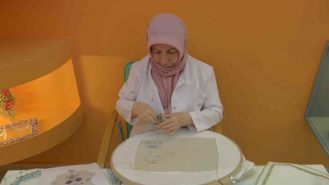 Kayseri Olgunlaşma Enstitüsü’nde ‘Workshop’ Ürünleri Sergilendi