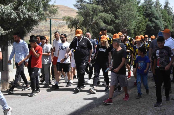 Menemen’de Çevre Yürüyüşü