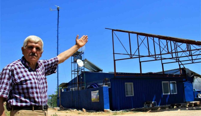 Enerjisi Rüzgar Ve Güneşten, İyi Tarıma Örnek Bahçe, Her Şey Doğal