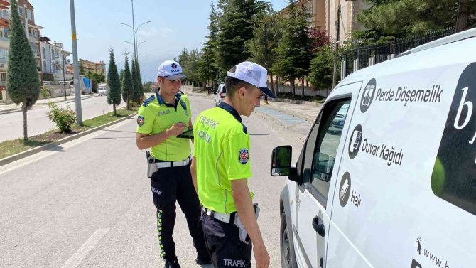 Bolvadin Polisinden Asayiş Ve Trafik Denetimi