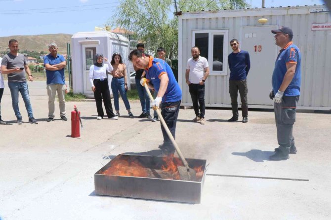 Afad’tan 140 Gönüllüye Temel Eğitim