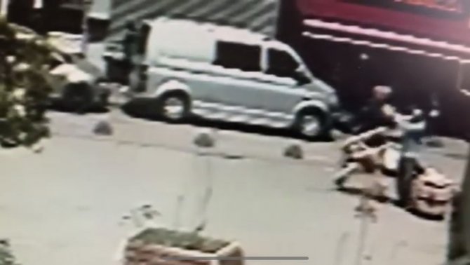 İ̇stanbul’da Cinayetle Biten Kavga Kamerada: 82 Yaşındaki Adamı Kalbinden Bıçakladı