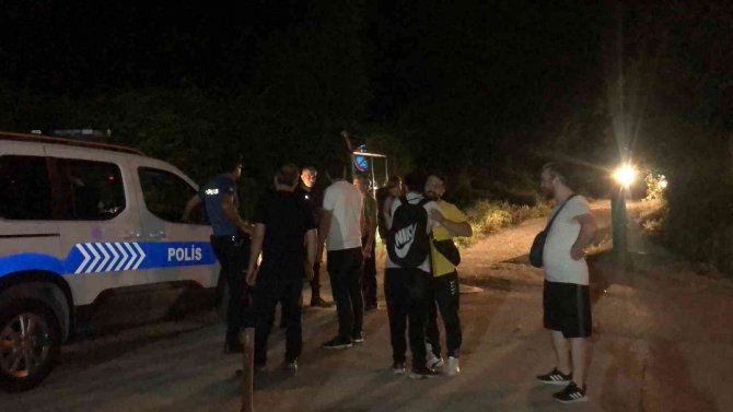 Lgs Sınavı Sonrası Hava Almaya Gittiği Ormanda Mahsur Kaldı