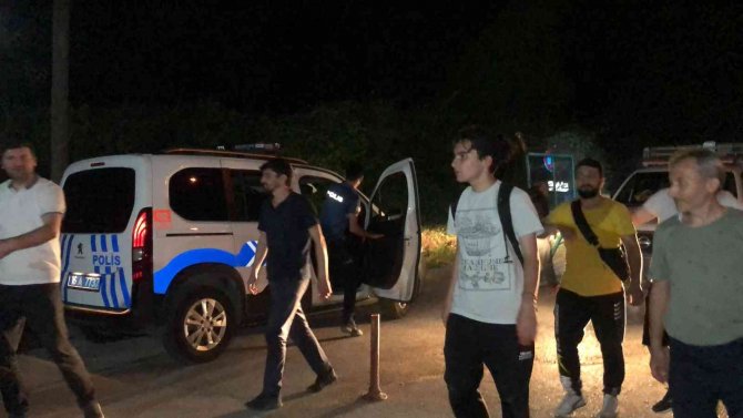 Lgs Sınavı Sonrası Hava Almaya Gittiği Ormanda Mahsur Kaldı
