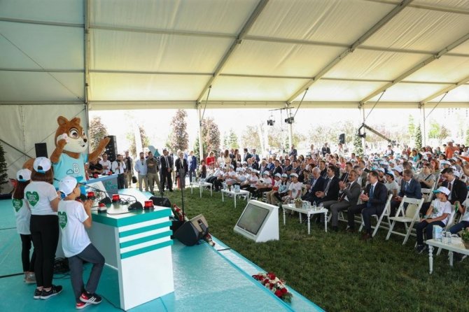 İ̇ki Bakanlık Tarafından Çocuklara Çevreyi Sevdirmeyi Amaçlayan Projeler Hayata Geçirildi
