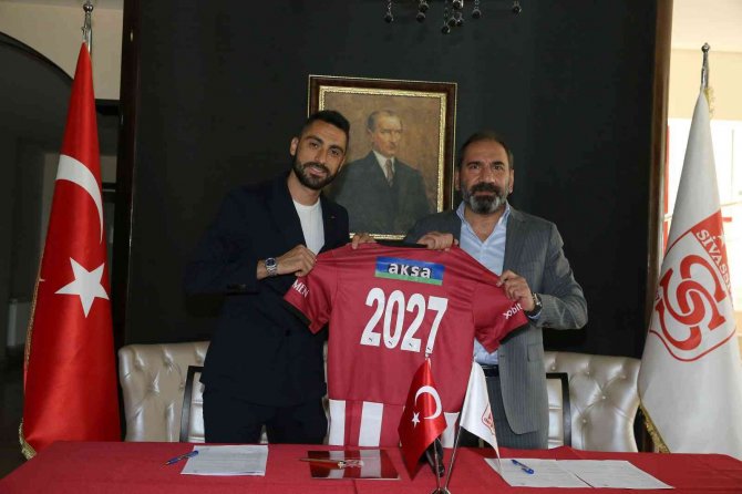 Sivasspor, Uğur Çiftçi İle Sözleşme Uzattı