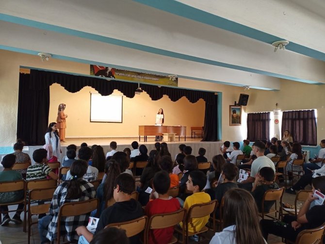 Kkka Hastalığına Karşı Bilgilendirme Faaliyetleri Sürüyor