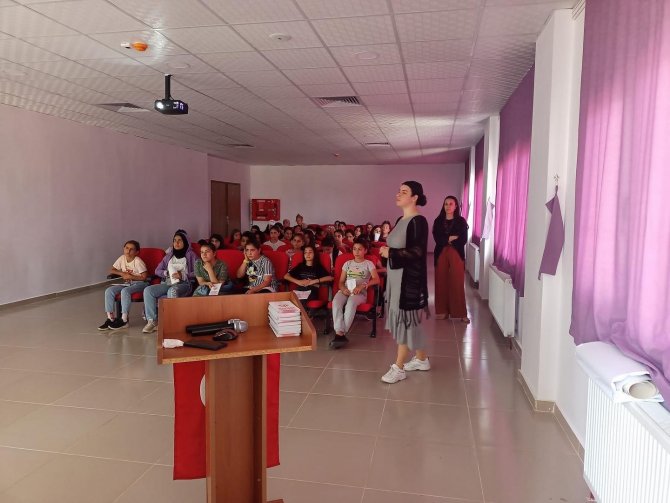 Kkka Hastalığına Karşı Bilgilendirme Faaliyetleri Sürüyor