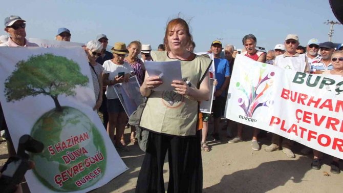 Burhaniye’ De Dere Ve Deniz Kirliliğine Dikkat Çekildi