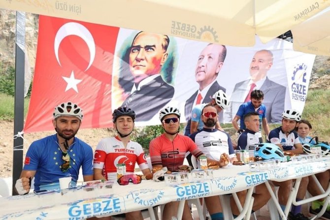Çevre Haftası İçin Pedal Çevirdiler