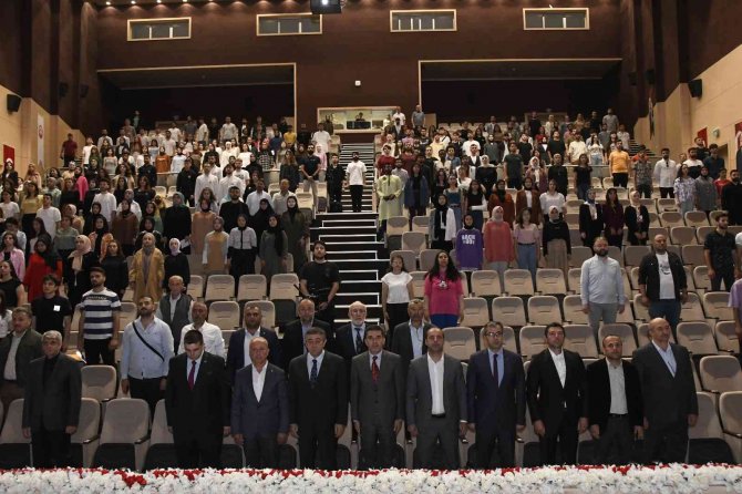 Cumhurbaşkanlığı Yerel Yönetim Politikaları Kurul Üyesi Koç: Türkiye Hiçbir İstatistiğe Uyan Bir Ülke Değil
