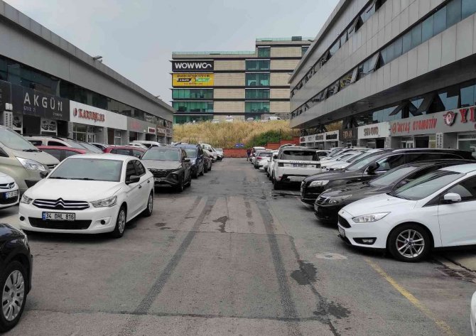 İ̇kinci El Araç Piyasasında Bayram Yoğunluğu Başladı