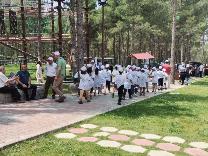 Kahramanmaraş’ta Şenlik Havasında Çevre Etkinliği