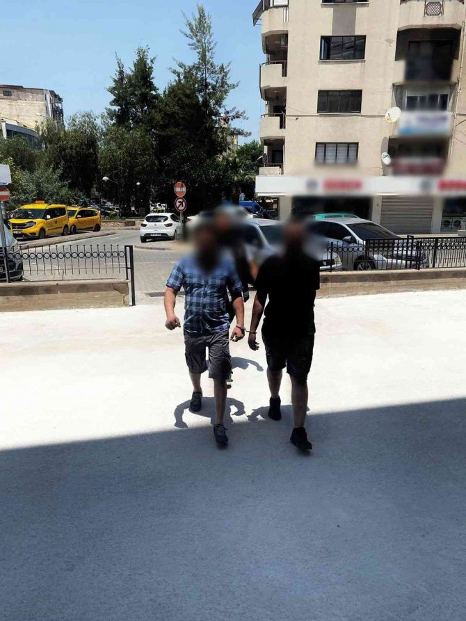 Kuşadası’nda Uyuşturucu Operasyonu: 3 Kişi Tutuklandı