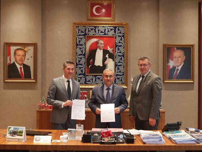 Kütahya Belediyesi, Yeşil Enerjiye Yeni Bir Yatırım Daha Kazandırıyor