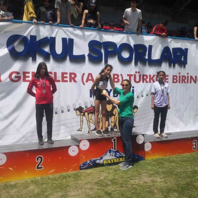 Büyükşehir Sporcularından Bir Avrupa İkinciliği, Bir Türkiye Şampiyonluğu