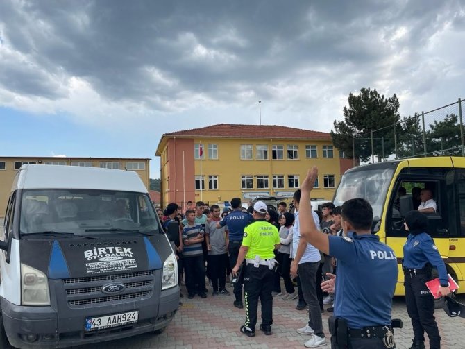 Öğrencilere Polislik Mesleği Tanıtıldı