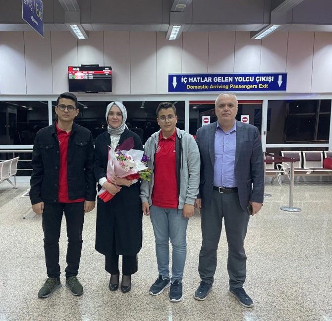 Erzurum’un Gururu Oldular