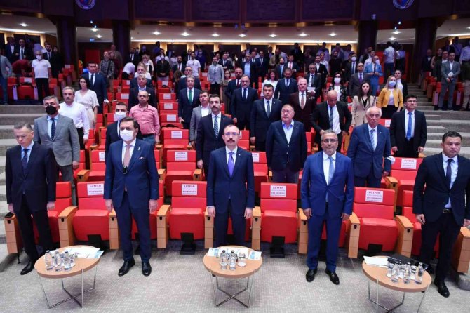 Bakan Muş, Sağlık Hizmetinde İhracatı Artırmayı Hedefleyen ’Sağlık Hizmeti İ̇hracatı 5.0 Destekleri’ni Duyurdu