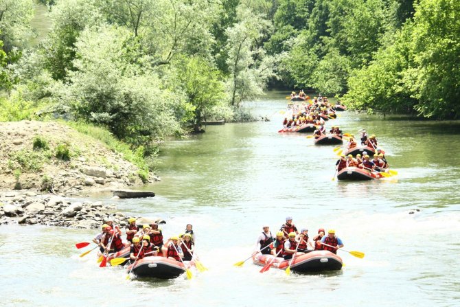 Düzce’de Rafting Sezonu Başladı