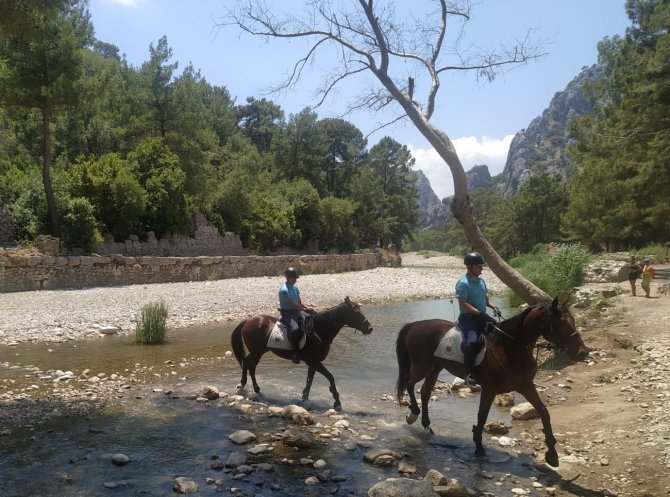 Olympos Ve Adrasan’da Atlı Birlikler Göreve Başladı