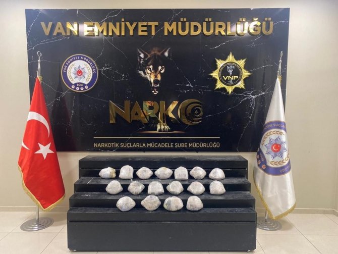 Van’da 80 Kilo Uyuşturucu Ele Geçirildi