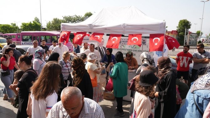 Yalova Belediyesi’nden Vatandaşlara Bez Çanta